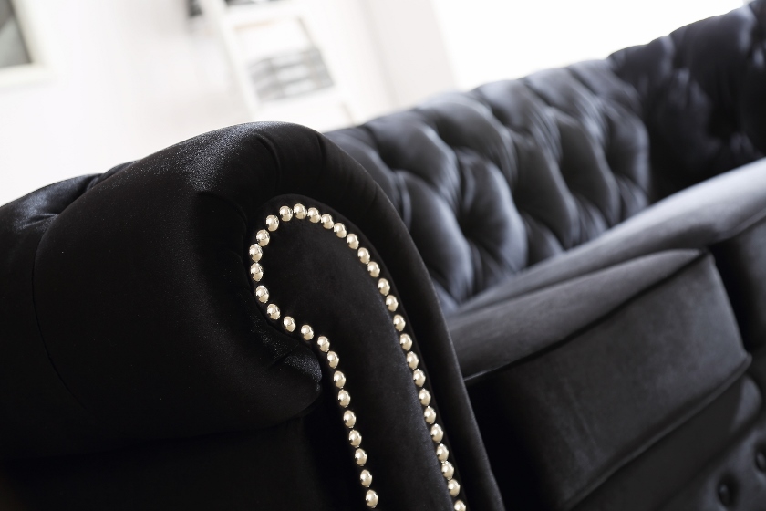 Chesterfield New England Svart Sammet (4) (840x560)
