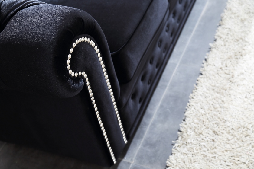 Chesterfield New England Svart Sammet (5) (840x560)