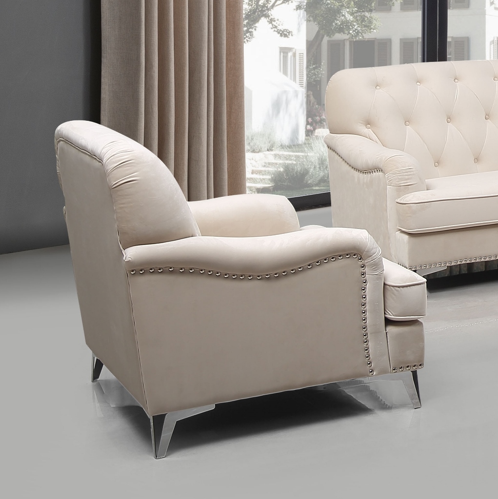 howard-modern-sammet-beige-fatolj