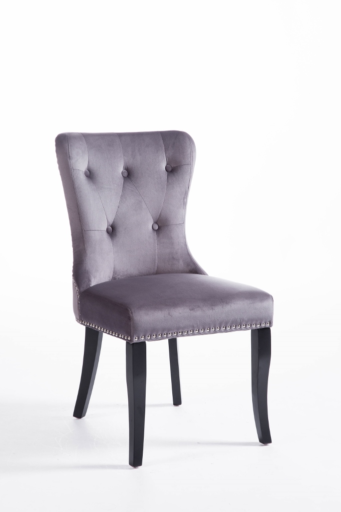 lilly-grasvart-sammet-stol