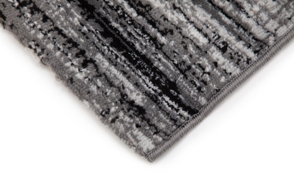 plus-square-svart-modern-matta